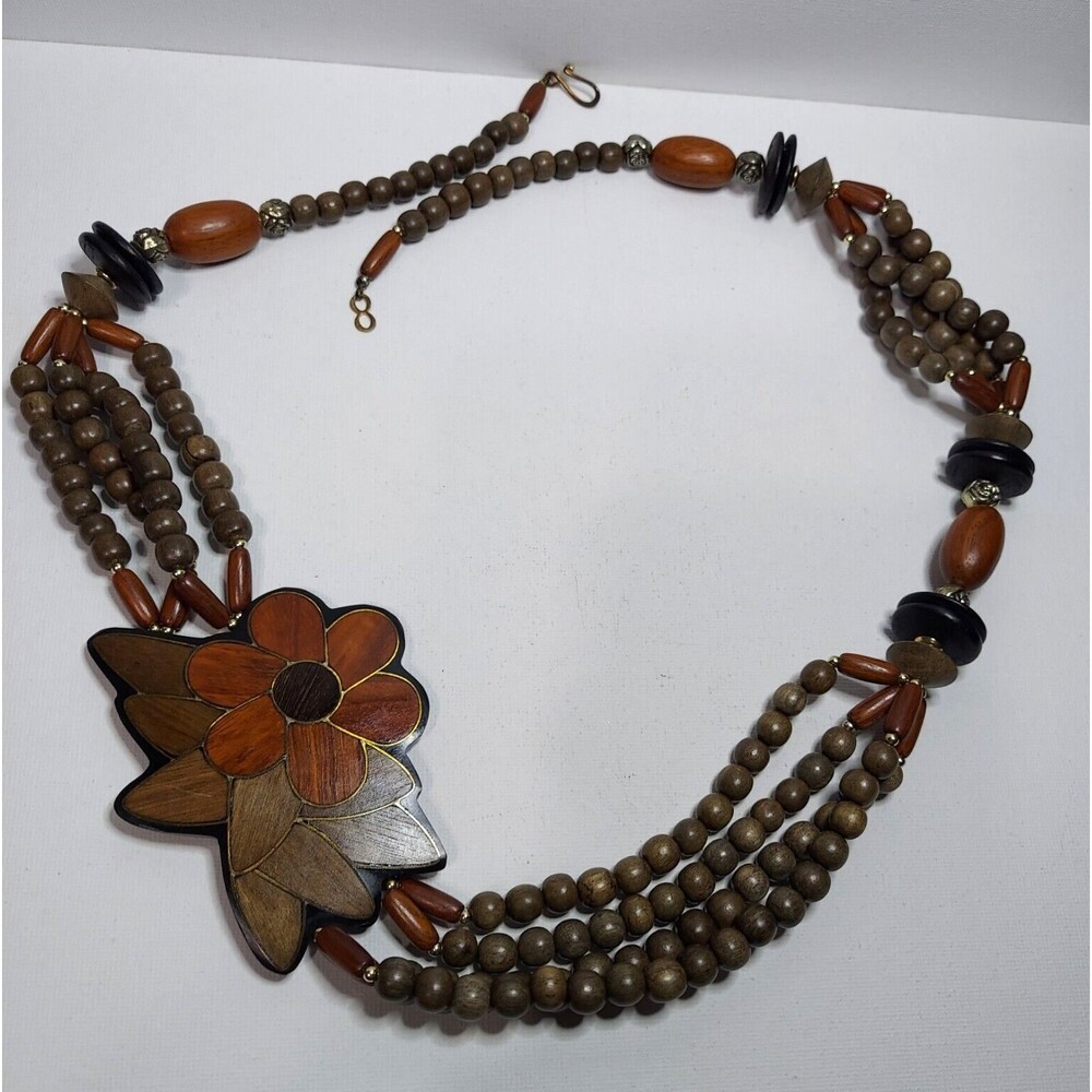 Necklace Bold Statement Brown beads Flower Wood 30"